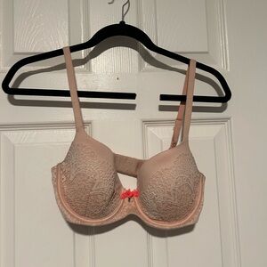 Victoria's Secret Lace Push-Up Bra - Cream and Pink